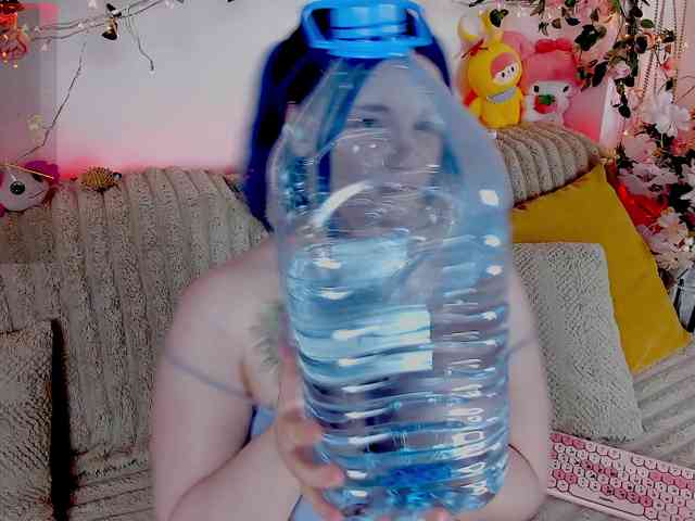 MiuAmano webcam