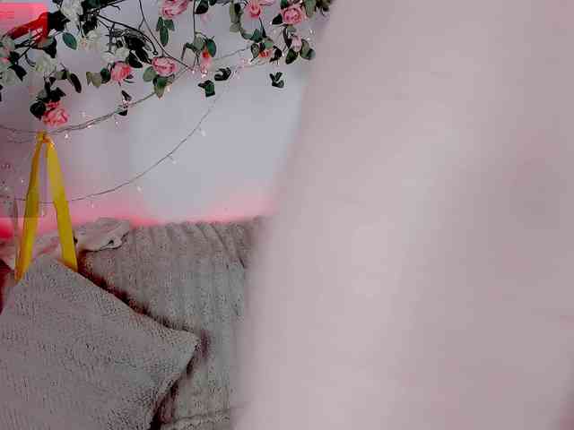 MiuAmano webcam