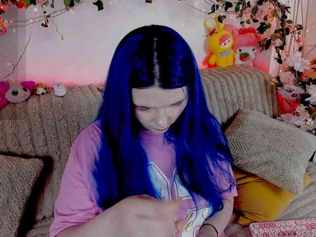 MiuAmano webcam