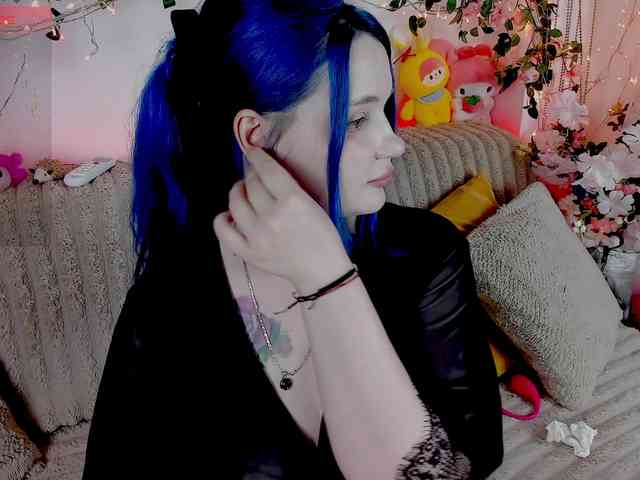 MiuAmano webcam