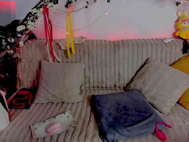 MiuAmano webcam