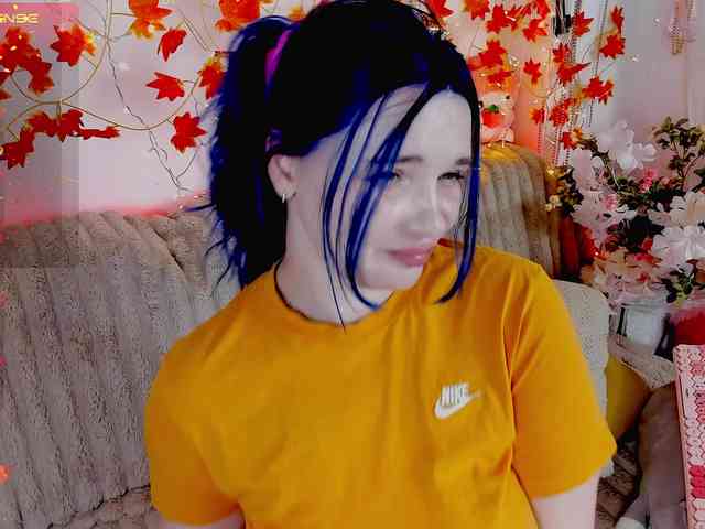 MiuAmano webcam