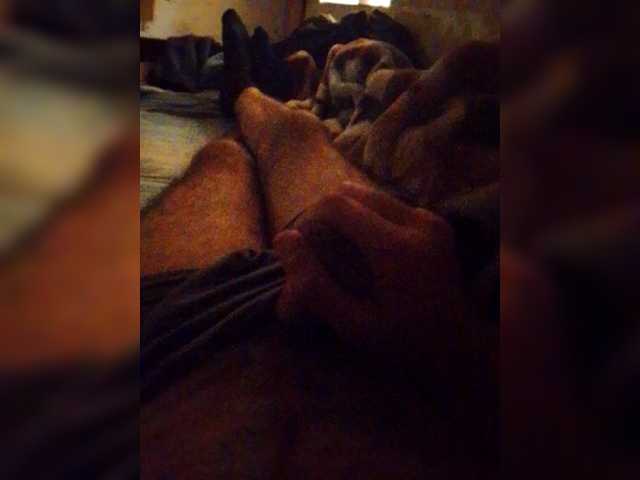 Zik324 — live male cam