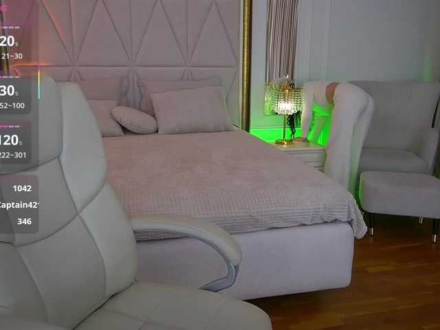 MilaSecret's BongaCams show and profile