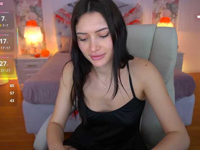 MilaSecret live cam on BongaCams