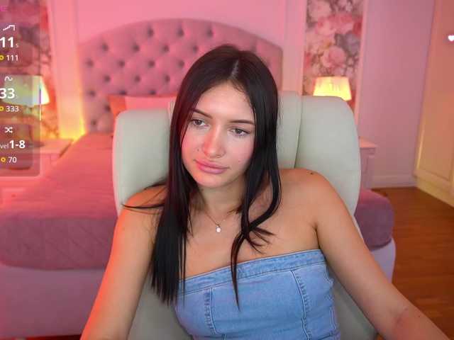 MilaSecret live cam on BongaCams