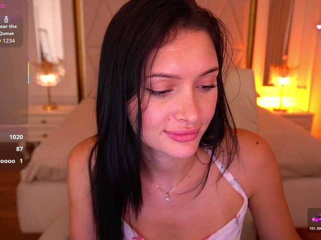 MilaSecret live cam on BongaCams