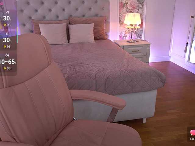 MilaSecret's BongaCams show and profile