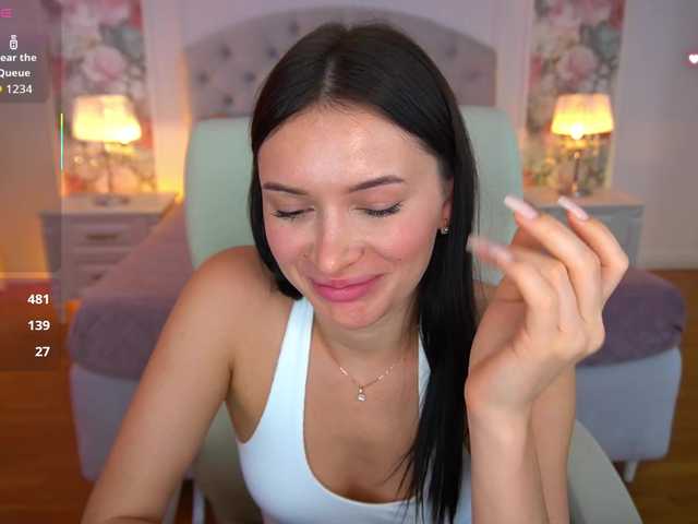 MilaSecret live cam on BongaCams