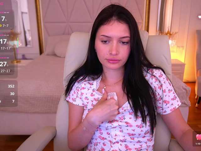 MilaSecret live cam on BongaCams