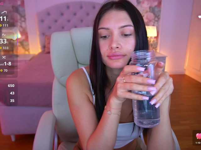 MilaSecret live cam on BongaCams