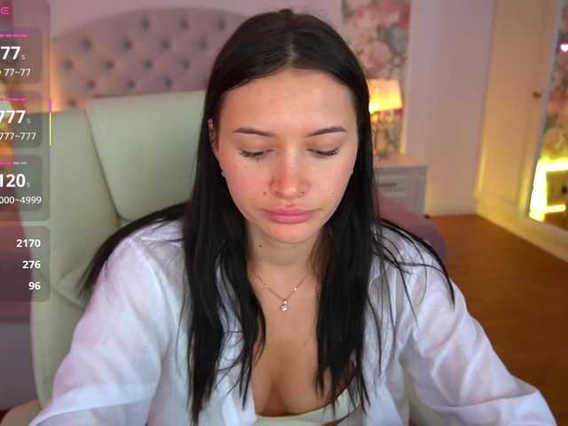 MilaSecret live cam on BongaCams
