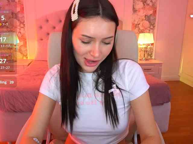 Модель: MilaSecret