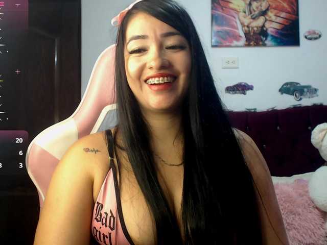 mindyjames live cam on BongaCams