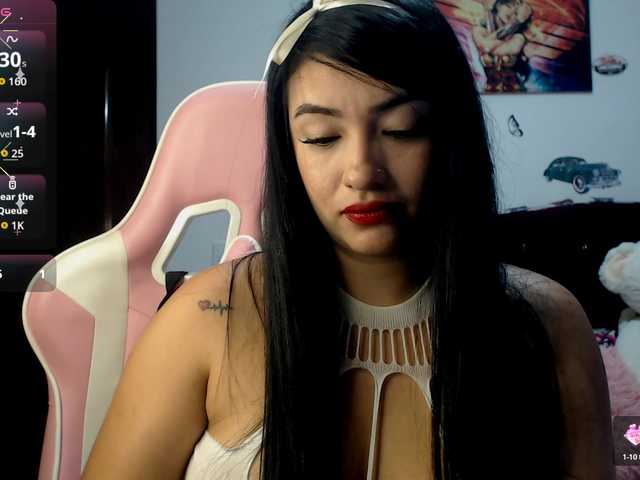 mindyjames live cam on BongaCams