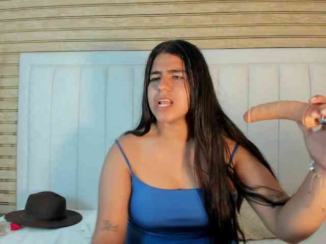 Lia-Ashley webcam
