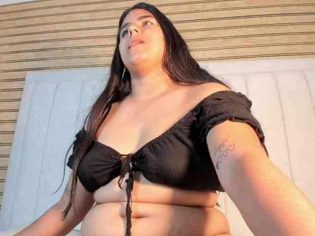 Lia-Ashley webcam