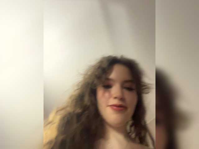 LadyEmily live cam on BongaCams