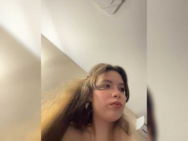 LadyEmily live cam on BongaCams