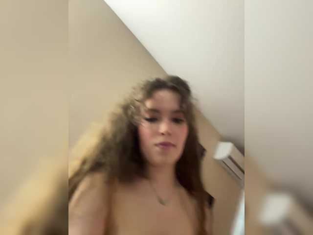 LadyEmily live cam on BongaCams