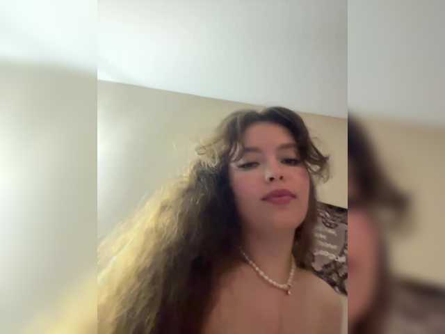 LadyEmily live cam on BongaCams
