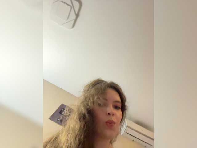 Live трансляция YourLadyyy - slutnetki.online