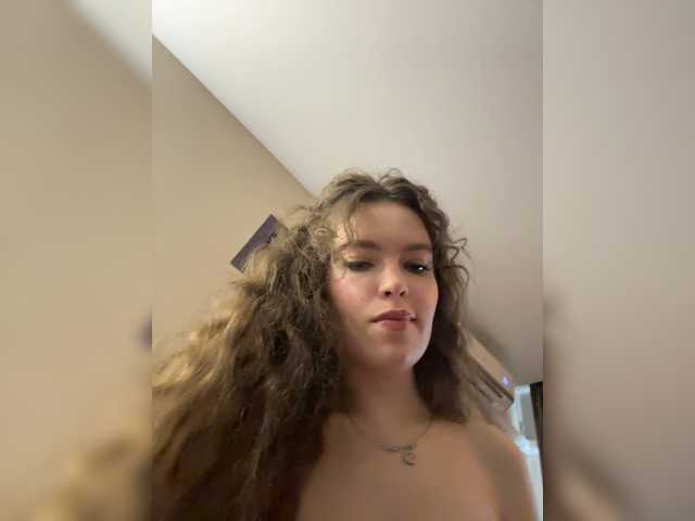 LadyEmily live cam on BongaCams