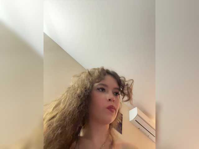LadyEmily live cam on BongaCams
