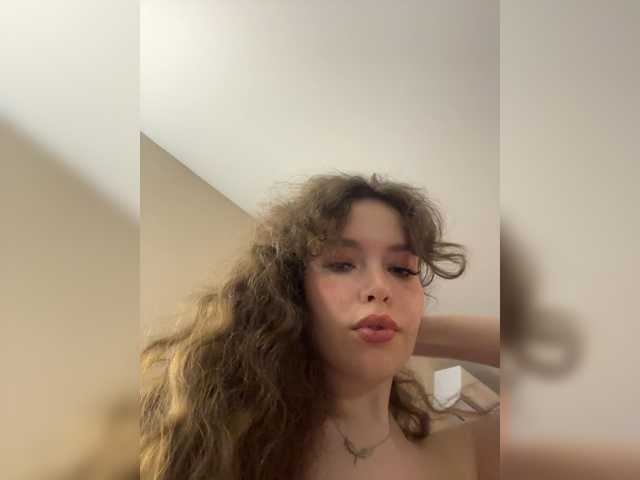 LadyEmily live cam on BongaCams