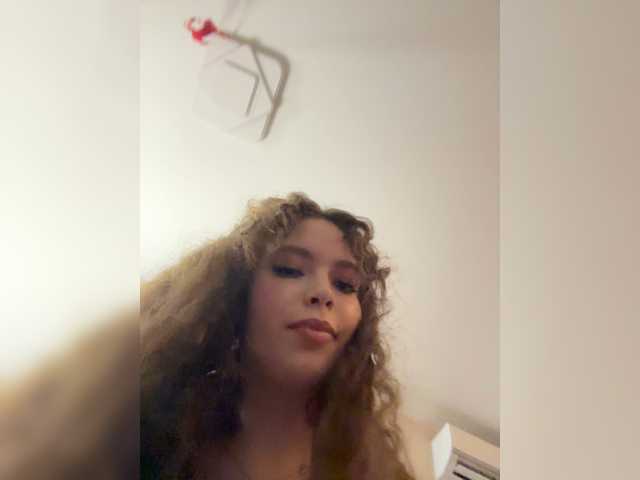 Live трансляция YourLadyyy - slutnetki.online
