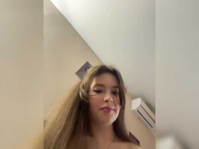 LadyEmily live cam on BongaCams