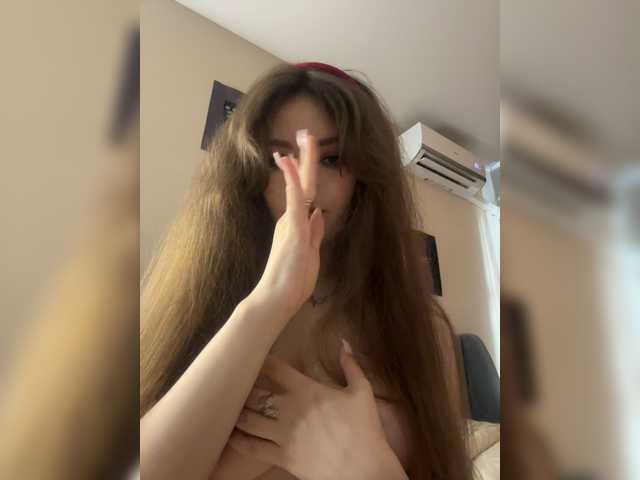LadyEmily live cam on BongaCams