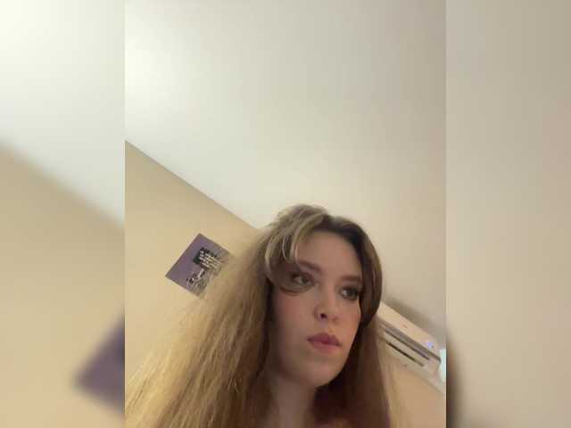 Live трансляция YourLadyyy - slutnetki.online