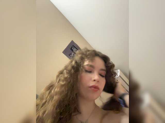 LadyEmily live cam on BongaCams