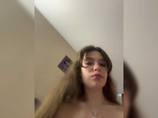 LadyEmily live cam on BongaCams