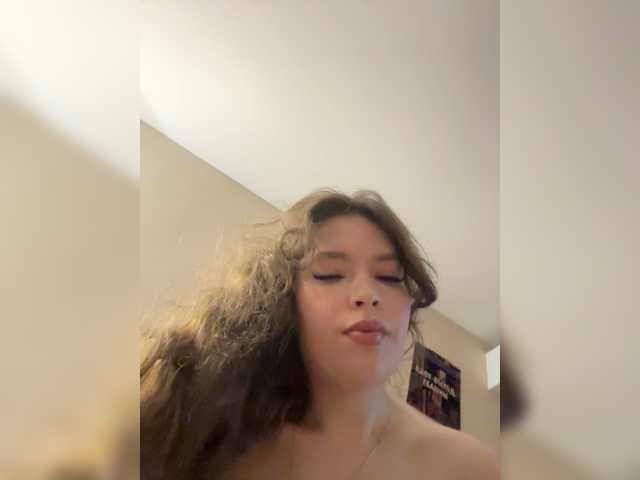 LadyEmily live cam on BongaCams
