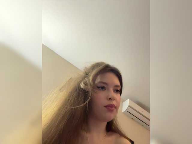 LadyEmily live cam on BongaCams