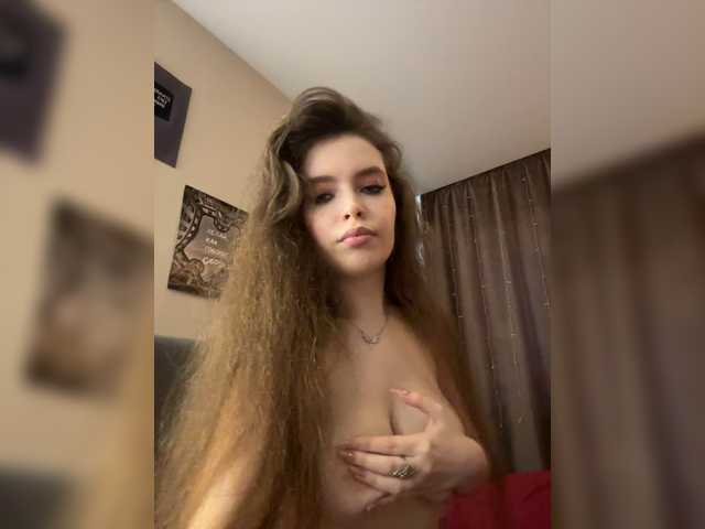 LadyEmily live cam on BongaCams