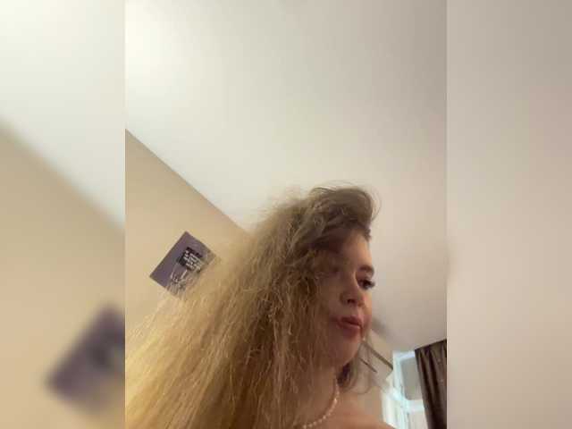 LadyEmily live cam on BongaCams
