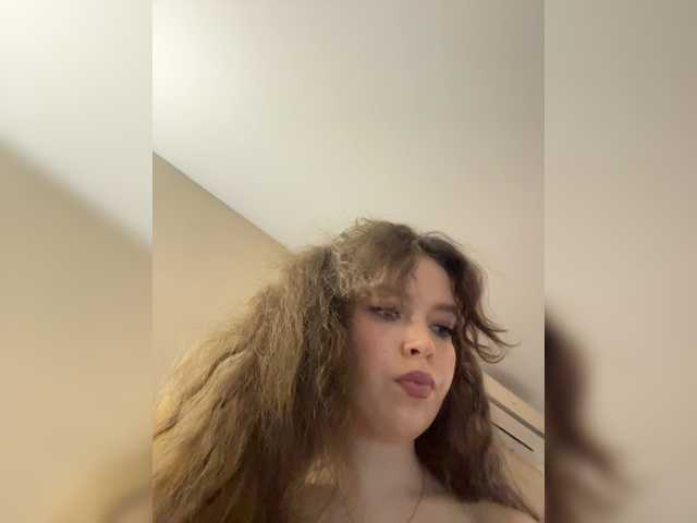 LadyEmily live cam on BongaCams