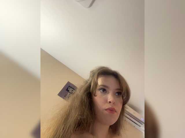 LadyEmily live cam on BongaCams