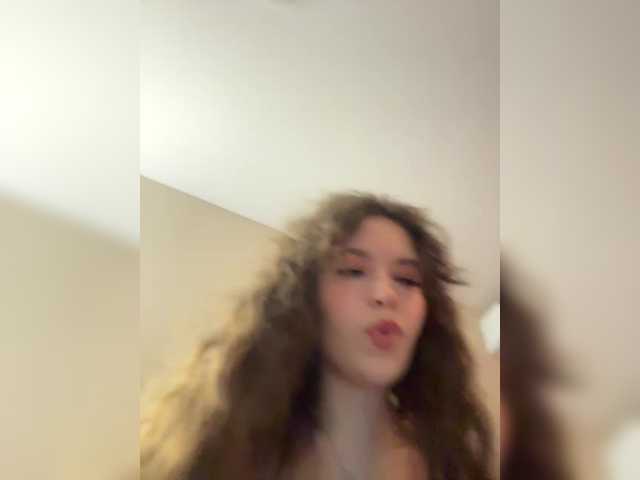 LadyEmily live cam on BongaCams