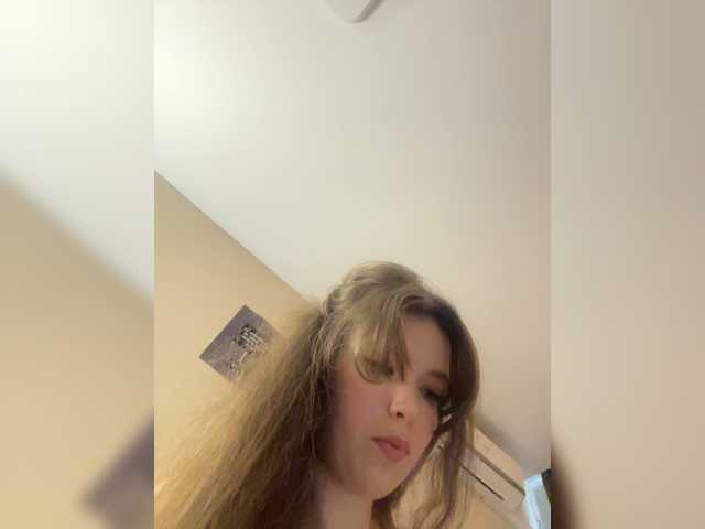 LadyEmily live cam on BongaCams