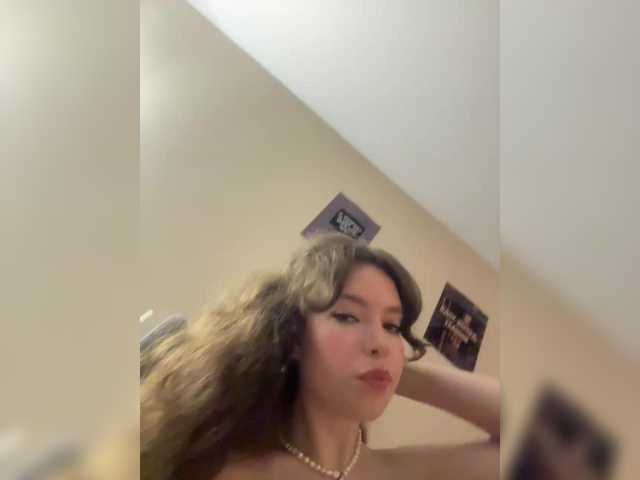 LadyEmily live webcam show