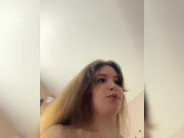 LadyEmily live cam on BongaCams