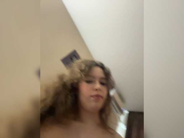 LadyEmily live cam on BongaCams
