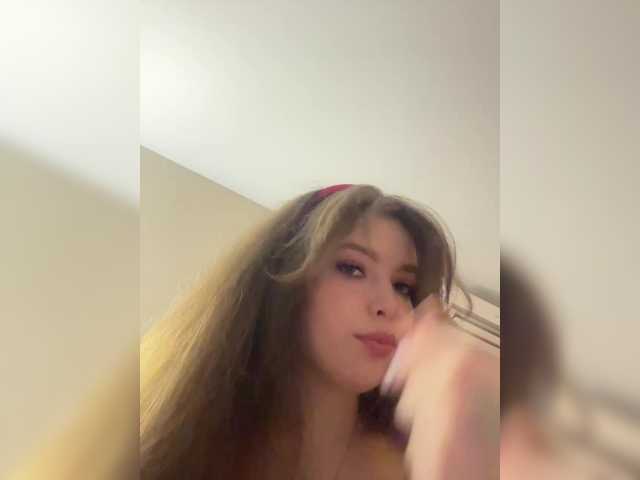 LadyEmily live cam on BongaCams