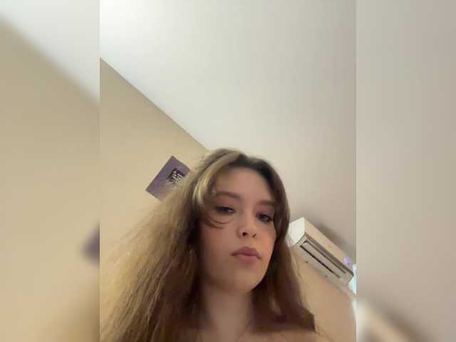 LadyEmily live cam on BongaCams