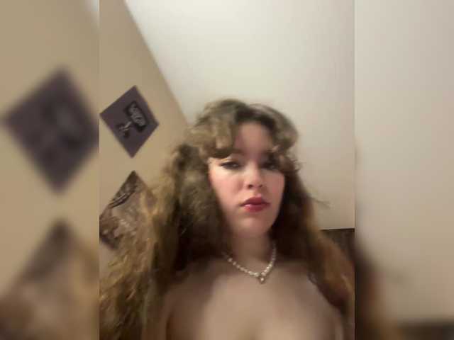 LadyEmily live cam on BongaCams