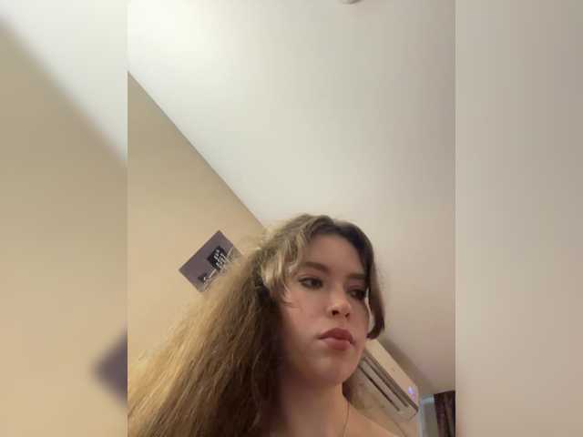 LadyEmily live cam on BongaCams